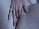 Sexclip von nasseMuschi aus DE: 2 Finger in mir die mich glücklich machen