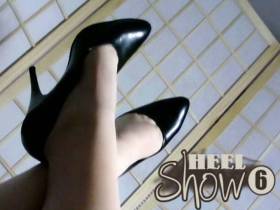 Vorschaubild vom Amateurporno mit dem Titel "Heel Show (6)" von Privat-Filmer