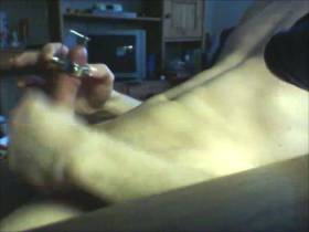 Vorschaubild vom Amateurporno mit dem Titel "Mit einer Dornenkrone mit PenisPlug abgespritzt" von danie-84