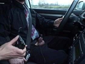 Vorschaubild vom Privatporno mit dem Titel "Elektrospiele im Auto" von SMBoy