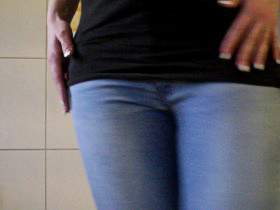 Vorschaubild vom Privatporno mit dem Titel "Jeans geil vollgepisst" von EvilBitch