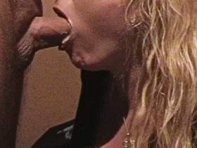 Vorschaubild vom Amateurporno mit dem Titel "Deepthroat die Mundfotze gefickt und vollgespritzt" von secretlady1