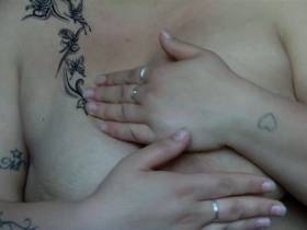Vorschaubild vom Privatporno mit dem Titel "Dicke pralle Titten" von GeilesPummelchen