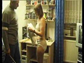 Vorschaubild vom Privatporno mit dem Titel "Striptease Stocktest" von marina60