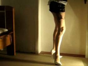 Vorschaubild vom Privatporno mit dem Titel "Weiße Heels von Christian90469 1. Teil" von BalletBootGirl