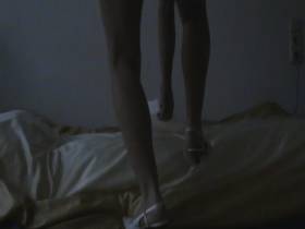 Vorschaubild vom Amateurporno mit dem Titel "Im dunkeln eine Wurst ins Bett gelegt." von pretty-yolanda