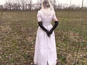 Vorschaubild vom Amateurporno mit dem Titel "Bride in Handschellen" von bondageangel