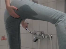 Vorschaubild vom Privatporno mit dem Titel "NS in Jeans" von HeisseSpitzmaus