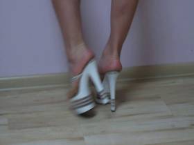 Vorschaubild vom Privatporno mit dem Titel "High Heels Fetisch Part 1 ( Userwunsch )" von Heels-Lady-Deluxe