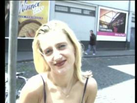 Vorschaubild vom Amateurporno mit dem Titel "Naturgeile Monika aus Lübeck" von frank-amateure